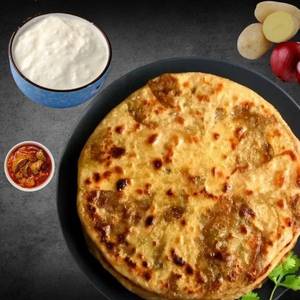 Aloo Piyaz Paratha Dahi Pickle