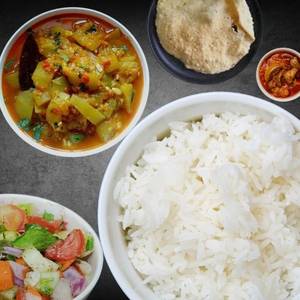 Lauki Curry Chawal