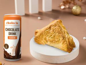 Veg Puff With Beverages