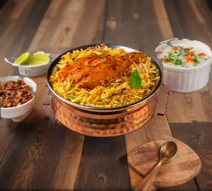 Chicken Hyderabadi Biryani with Coke Soft Beverage [250 ml]