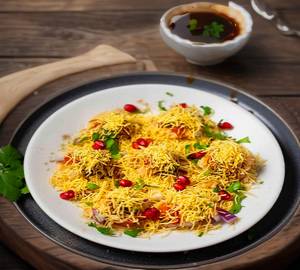 Crispy Sev Puri