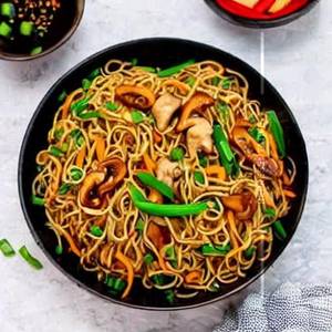 Schezwan Chicken Mushroom Hakka Noodles