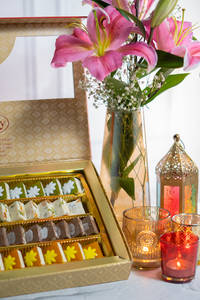 FRUITS BARFI AND AAMPAPAD BOX