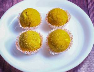 Besan Laddu