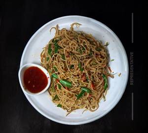 Chicken Schezwan Noodles