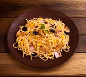 Cream White Veg Spaghetti Pasta