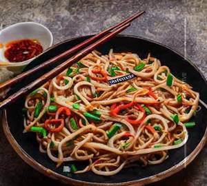 Schezwan Squid Noodles