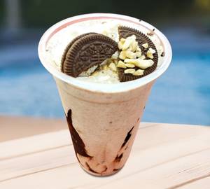 Oreo Shake Over-Loaded