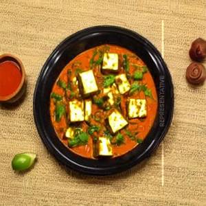 Pyaaj paneer