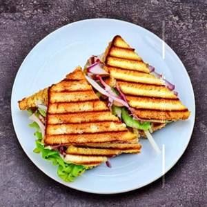 Club sandwich chicken
