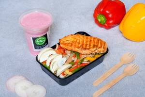 Protein Salad (Egg & Chicken) + Chia Strawberry Smoothie