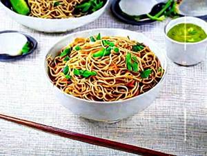 Veg. Noodles Schezwan