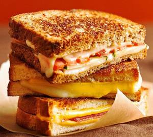 Classic Cheesy Sandwich