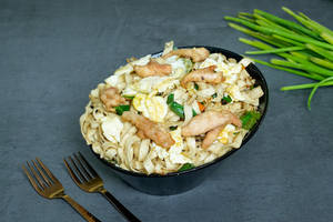 Chicken Hakka Flat Noodles