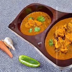 Chicken chatti curry half