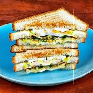 Egg sandwich