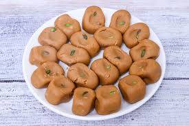 Chawani Peda (White)