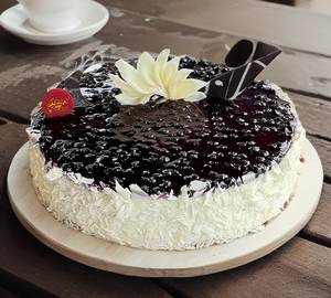 Eggless Blueberry Cake