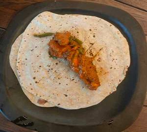 Pulka (4) + chicken curry