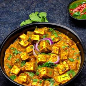 Matar paneer                                                                                  