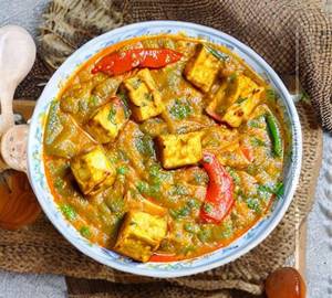Matar paneer