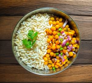 Puffed Rice & Niramish Ghugni