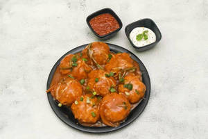 Paneer Tandoori Gravy Momos [ 6 pcs ]