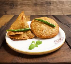 Samosa kachri plate