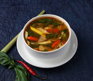 Chicken Tom Yum Soup