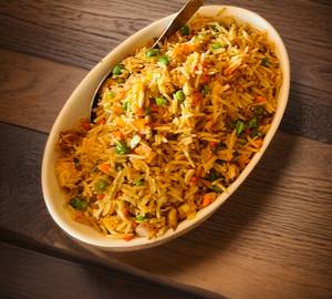 Schezwan Fried Rice ( Chicken )