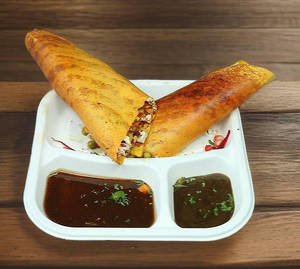 Moong dal chilla
