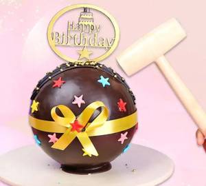 Eggless Chocolate Full Round Pinata Cake