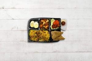 Chicken Rashida Thali