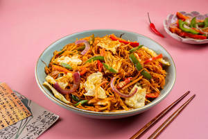 Schezwan Noodles- Egg