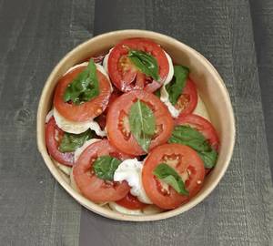 Salad Mozzarella Caprese
