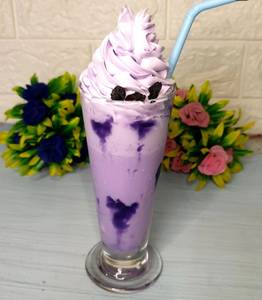 Black Current Shake