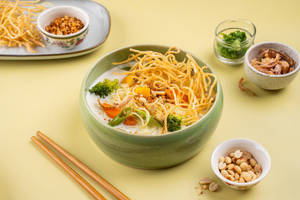 Burmese Khowsuey- Veg