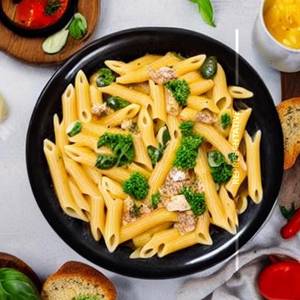 Chicken Marghertia Penne Pasta