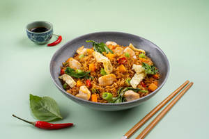 Chilli Basil Fried Rice Chicken