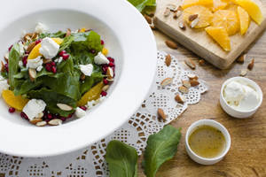 Kri Kri Damour - Signature Salad
