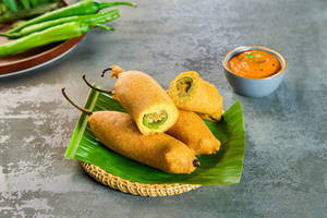 Mirchi Bajji (3 Pcs)