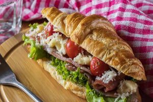 Nederpolder - Bacon & Cheese Croissant