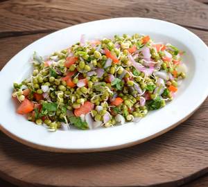 Sprouts Moong Chat