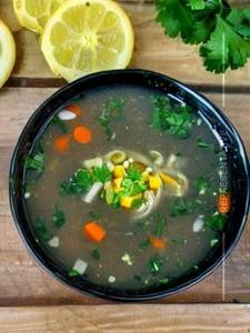Lemon Coriander Soup