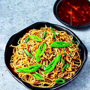 Pan Fried Chilly Garlic Noodles