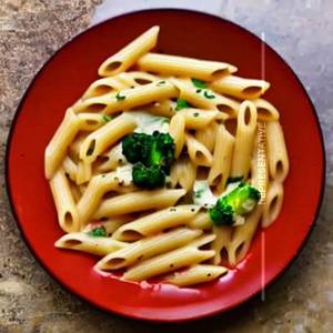 Veg Margherita Penne Pasta