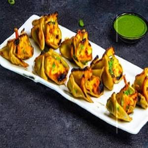 Paneer Achari Tandoori Fried Momos