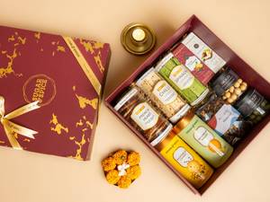Ruby Rose Grand Festive Hamper