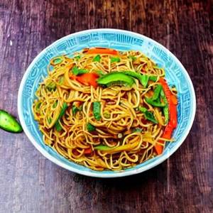 Veg Chilli Garlic Noodles