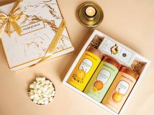 Marble Magnolia Delight Gift Set